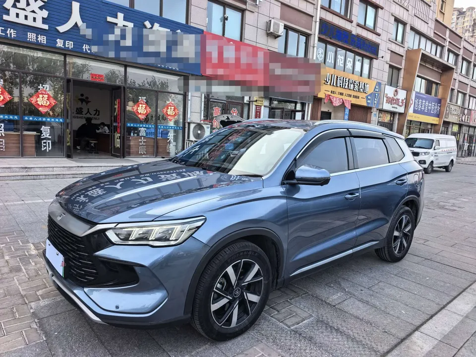 BYD Song Pro DM Song Pro DM 2023 DM-i Champion Edition 71km Leading Type 2023 — photo 1, buy with delivery to Moscow