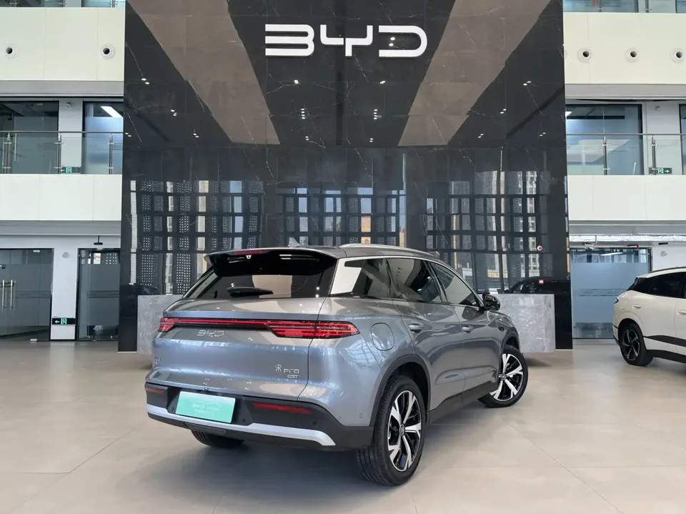 BYD Song Pro DM Second Generation Intelligent Driving Edition DM-i 115KM Excellence Edition 2025 — миниатюра 2