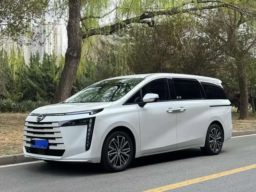 GAC Trumpchi E8 2025