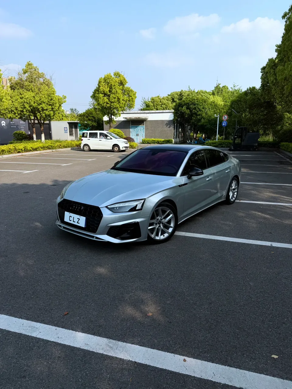 Audi A5 Audi A5 2022 Sportback 40 TFSI Fashionable and Dynamic 2022 — миниатюра 3