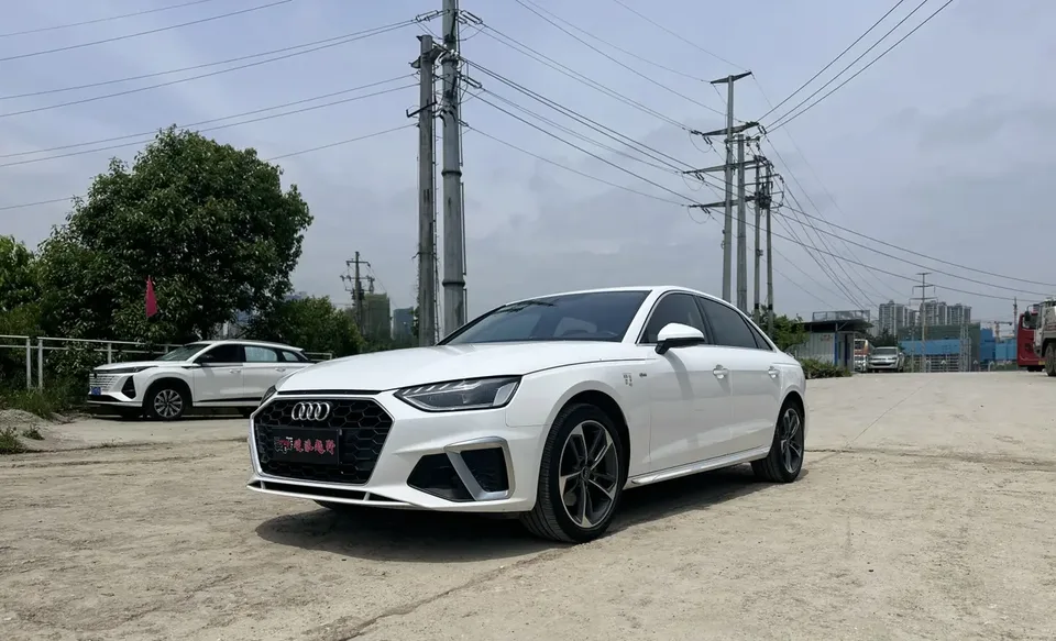 Audi a4 l 2022