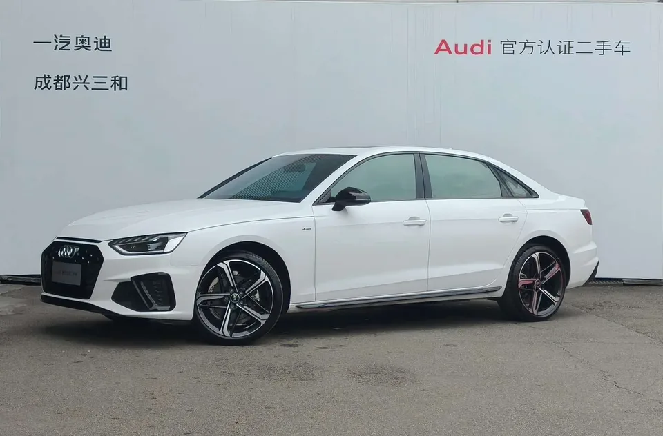 Audi a4 l 2024