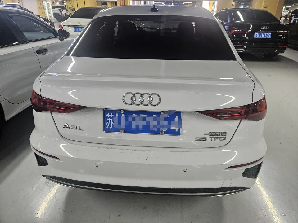 Audi A3 facelift A3L Limousine 35 TFSI stylish and sporty 2023 — миниатюра 2