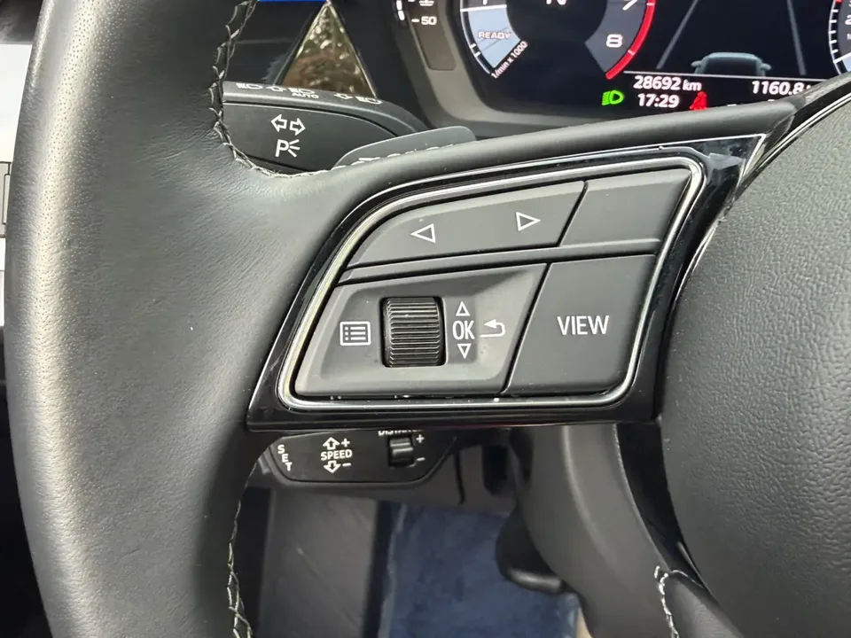 Audi A3 Sportback 35 TFSI stylish and sporty 2022 — миниатюра 4