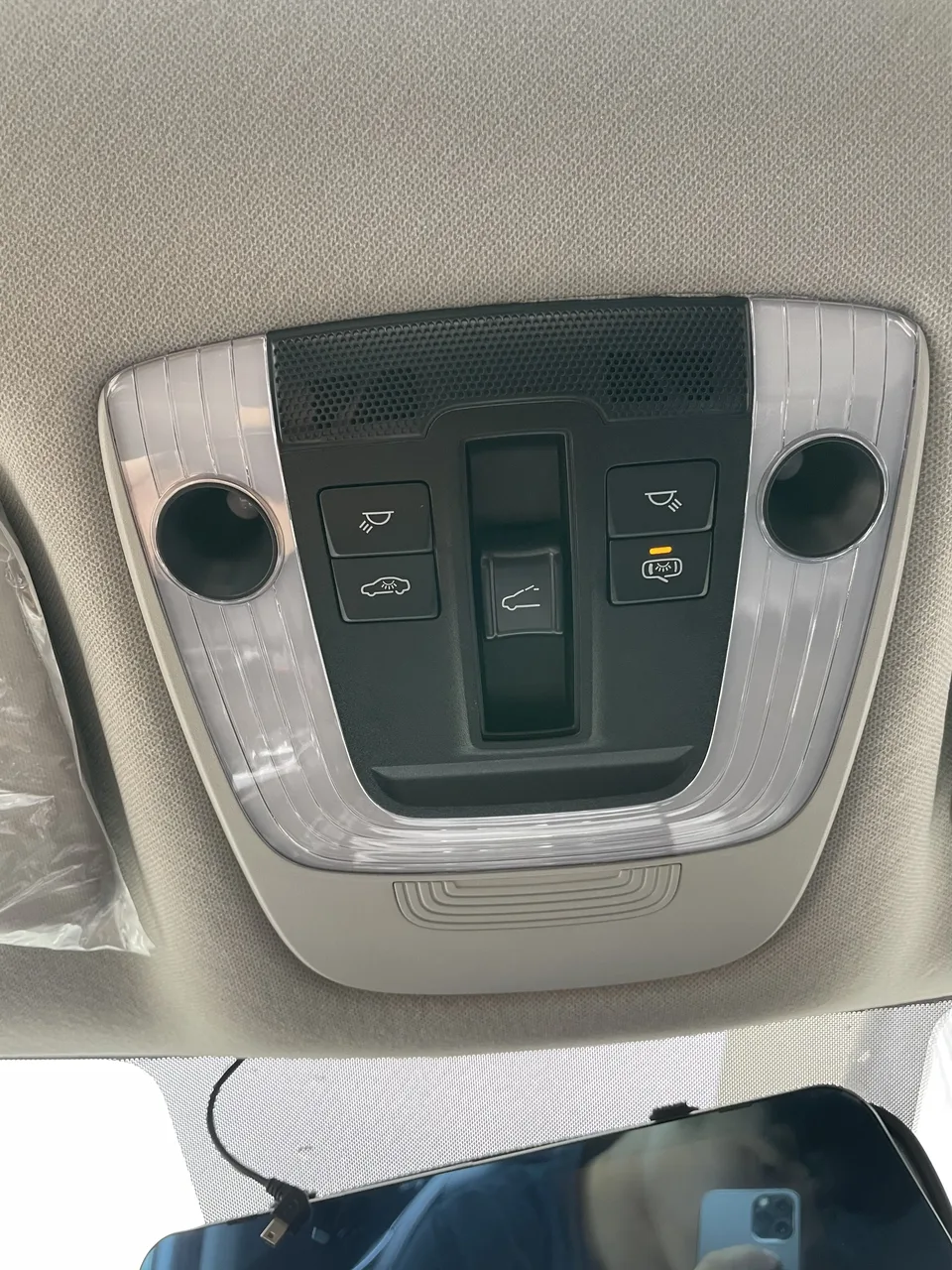 Kia Run proudly AOPAO 1.5L CVT Trend Edition 2023 — миниатюра 3