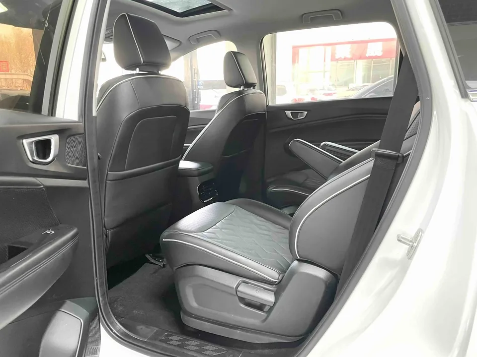 Wuling Jiachen Wuling Jiachen 2022 1.5T CVT Premium Flagship Model 2022 — миниатюра 5