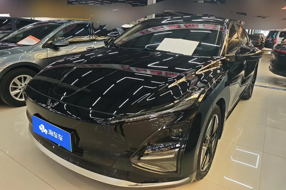 Wuling Starlight EV 2024