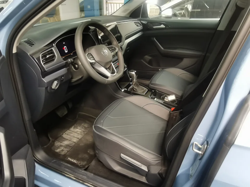 Volkswagen Tharu Tuyue 2025 New 300TSI Ruixiang Edition 2024 — миниатюра 5