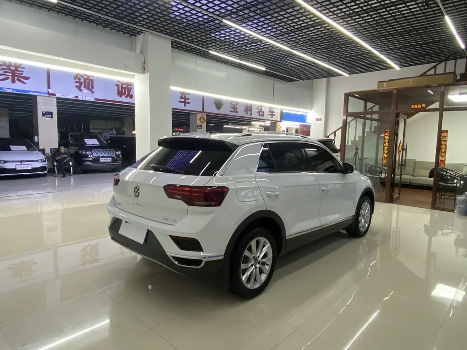 Volkswagen T-Roc Tanyue 280TSI DSG 2WD Elite PLUS 2022 — миниатюра 2