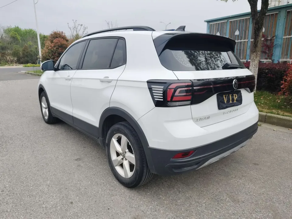 Volkswagen Tu Kai Tukai 2023 1.5L Automatic Fashion Edition 2023 — миниатюра 4