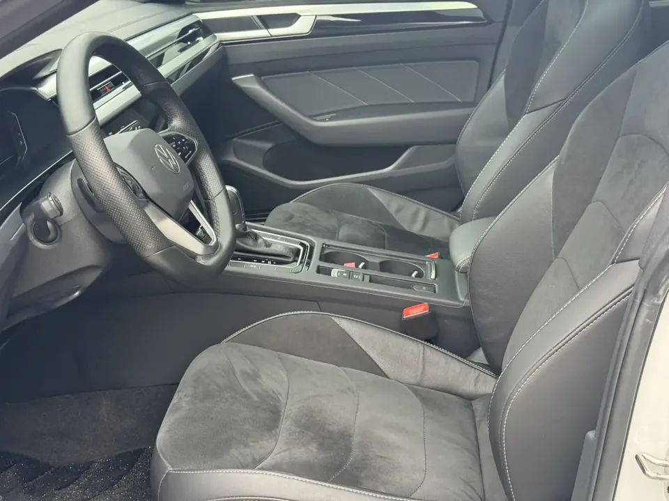 Volkswagen Arteon Volkswagen CC 2021 330TSI Dazzling Edition 2022 — миниатюра 4