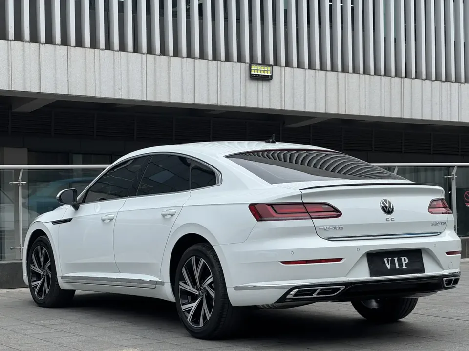 Volkswagen Arteon Volkswagen CC 2021 330TSI Dazzling Edition 2022 — миниатюра 5