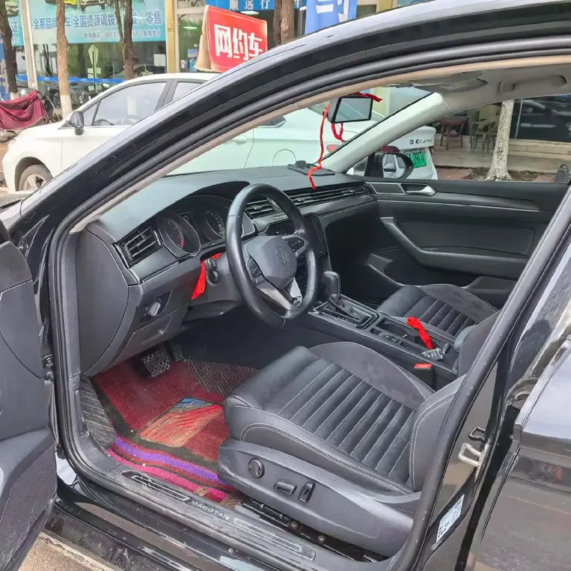 Volkswagen Magotan 330TSI DSG 30th Anniversary Edition 2022 — миниатюра 5
