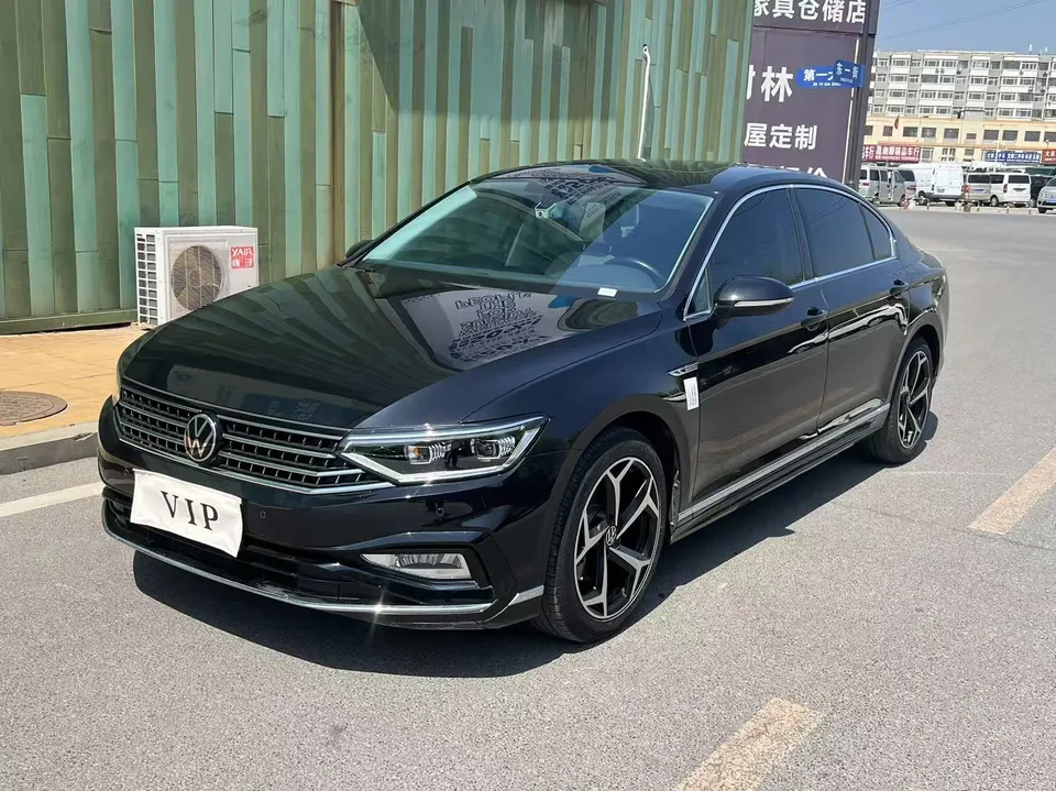 Volkswagen Magotan 2024