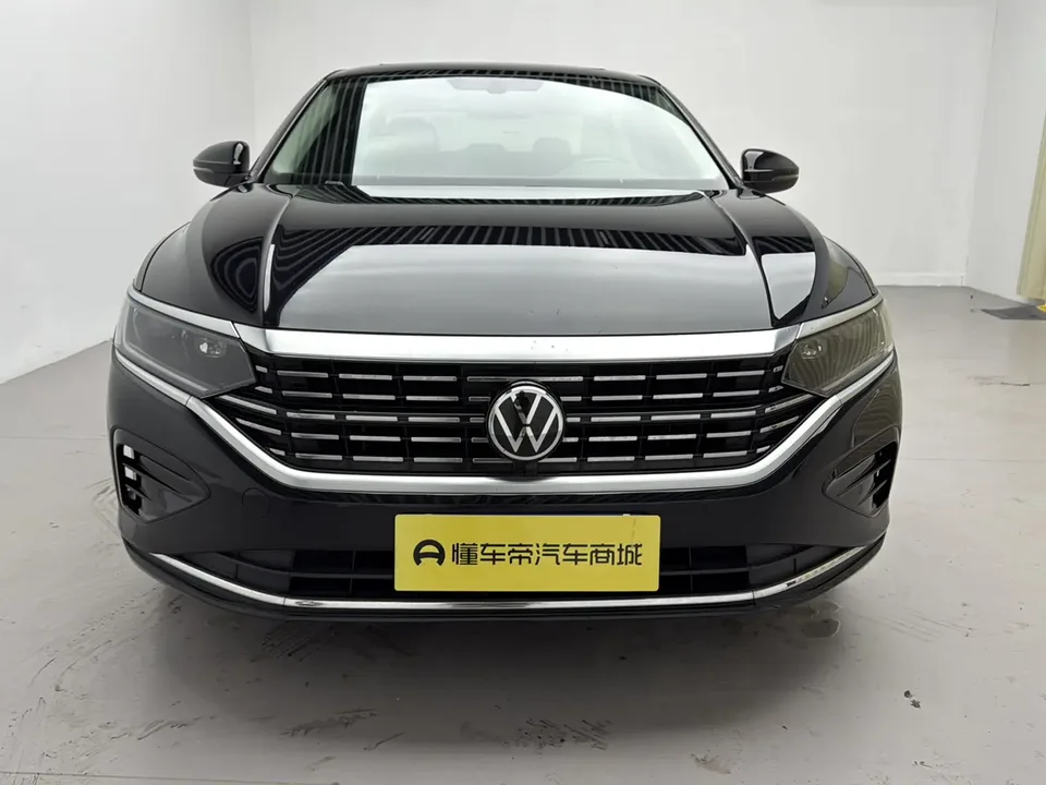 Volkswagen Passat 2022
