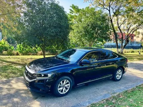 Volkswagen Passat 2022 купить в Москве