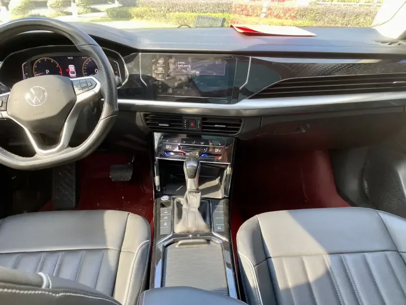 Volkswagen Passat Passat 2022 330TSI Starry Sky Premium Edition 2022 — миниатюра 3