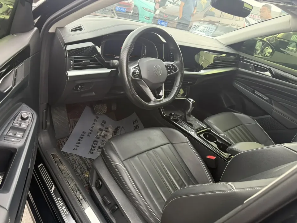 Volkswagen Passat Passat 2023 330TSI Elite Edition 2023 — миниатюра 4