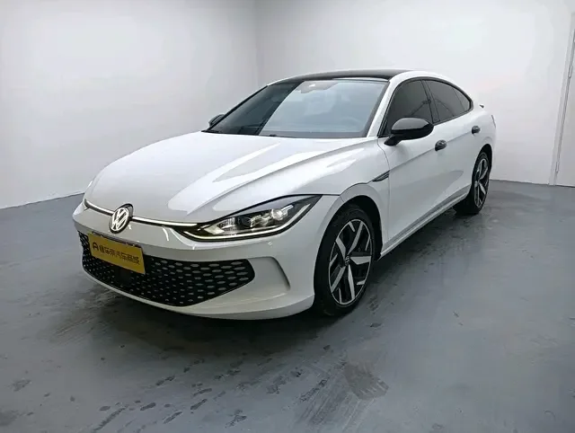 Volkswagen Lamando Lingdu 2024 Lingdu L 280TSI DSG Cool Edition 2024 — photo 1, buy with delivery to Moscow