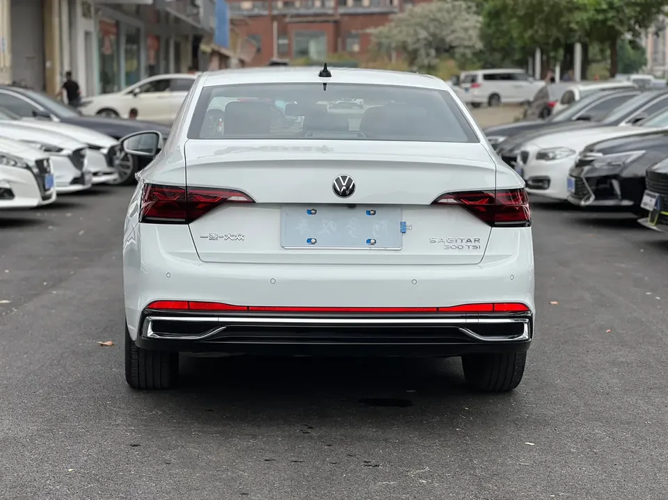 Volkswagen Sagitar Sagitar 200TSI DSG Beyond Edition 2024 — миниатюра 2