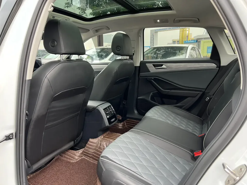 Volkswagen Sagitar Sagitar 200TSI DSG Beyond Edition 2024 — миниатюра 3