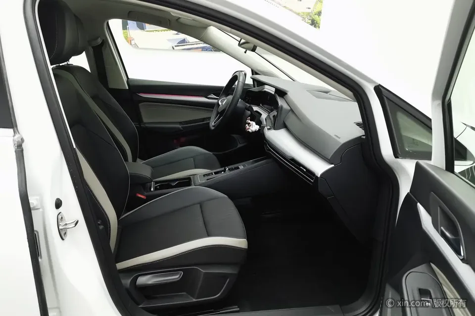 Volkswagen Golf golf 2021 280TSI DSG Pro 2022 — thumbnail 2