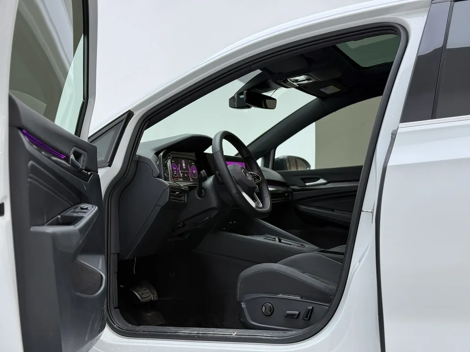 Volkswagen Golf Golf 2021 280TSI DSG R-Line 2022 — миниатюра 5