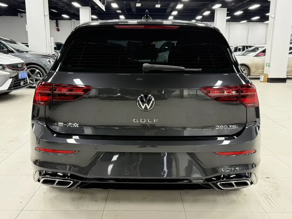 Volkswagen Golf 280TSI DSG R-Line 2022 — миниатюра 2