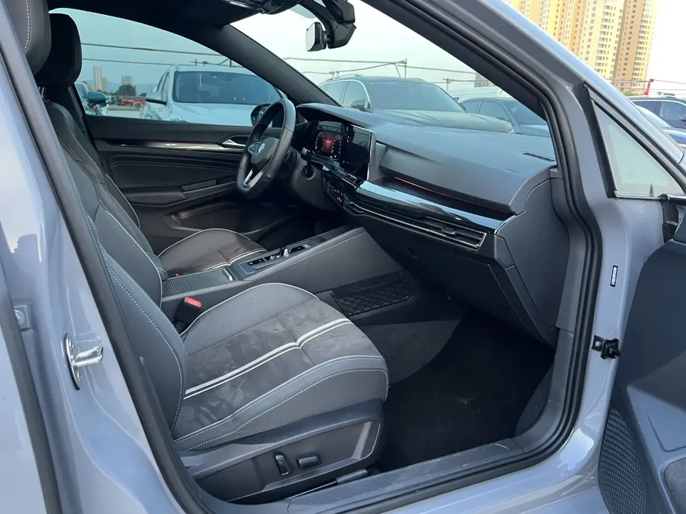Volkswagen Golf golf 2023 280TSI DSG R-Line Lite 2023 — thumbnail 5