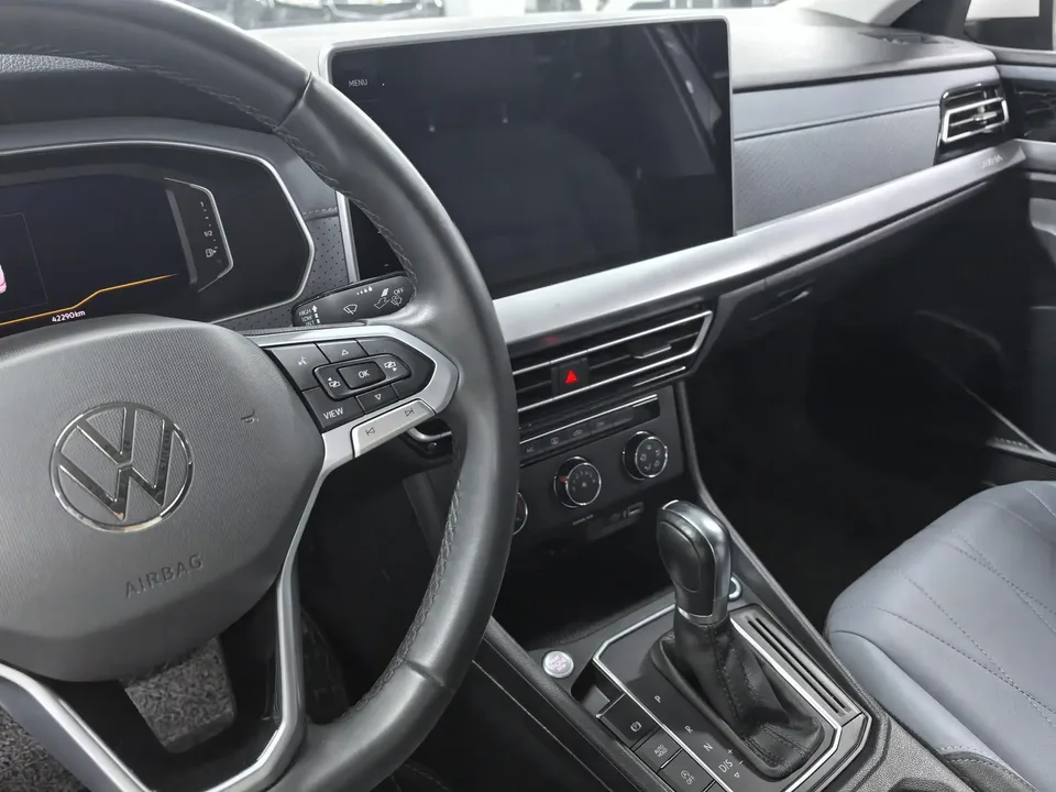 Volkswagen Lavida 1.5L Automatic Starry Sky 5 Million Edition 2024 — миниатюра 3