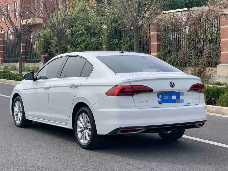 Volkswagen Bora Bora 2021 1.5L automatic comfort intelligent connected version 2022 — миниатюра 5