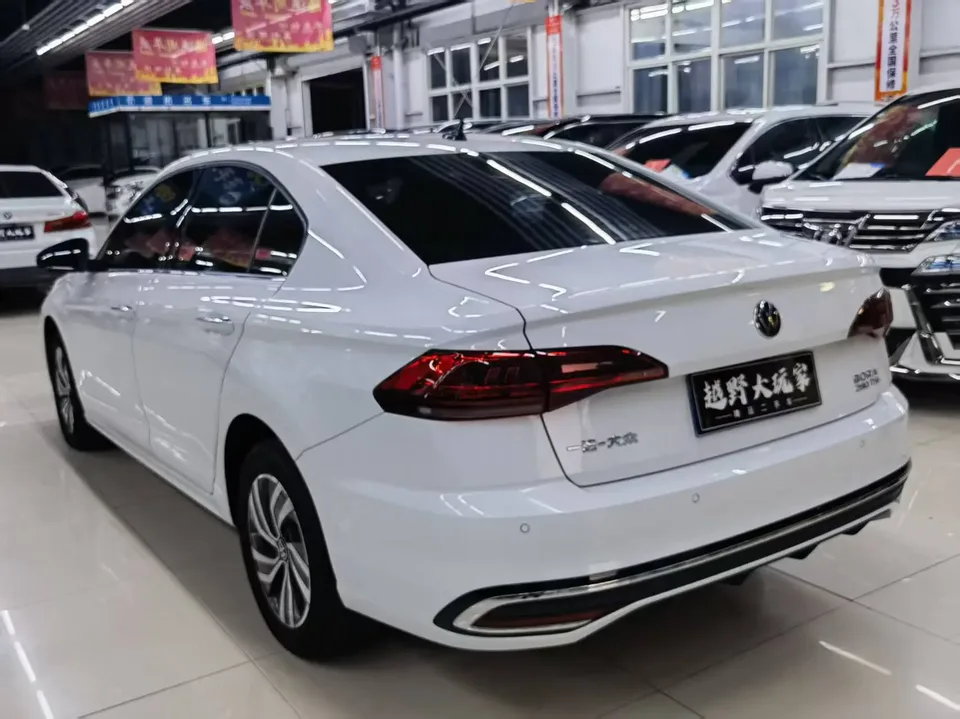 Volkswagen Bora Bora 2024 280TSI DSG Comfort Edition 2024 — thumbnail 4