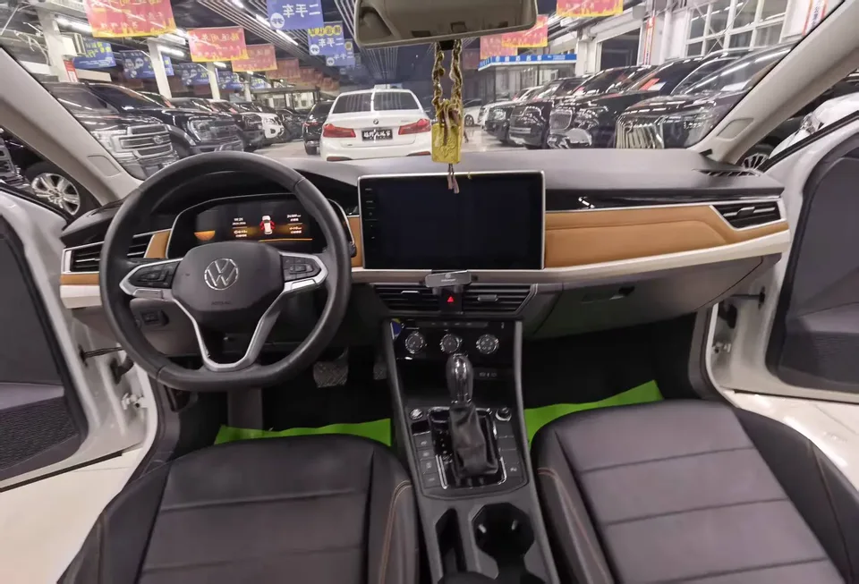 Volkswagen Bora Bora 2024 280TSI DSG Comfort Edition 2024 — thumbnail 5