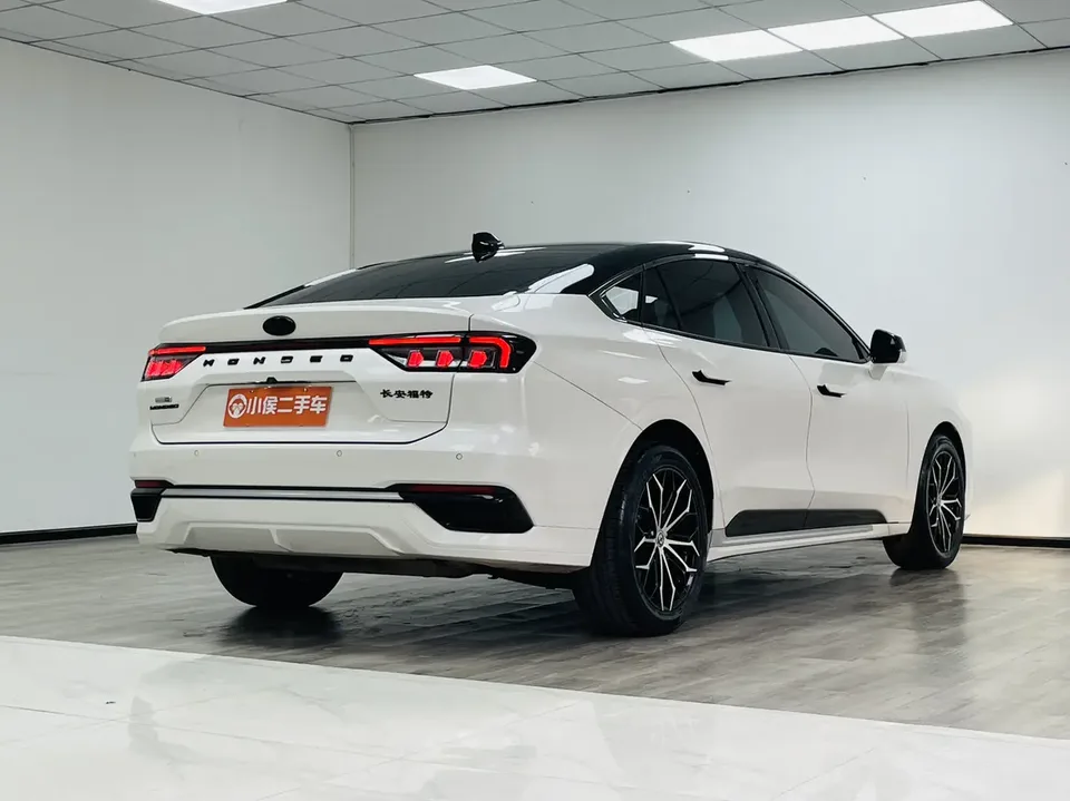 Ford Mondeo Mondeo 2022 EcoBoost 245 Luxury 2023 — thumbnail 2
