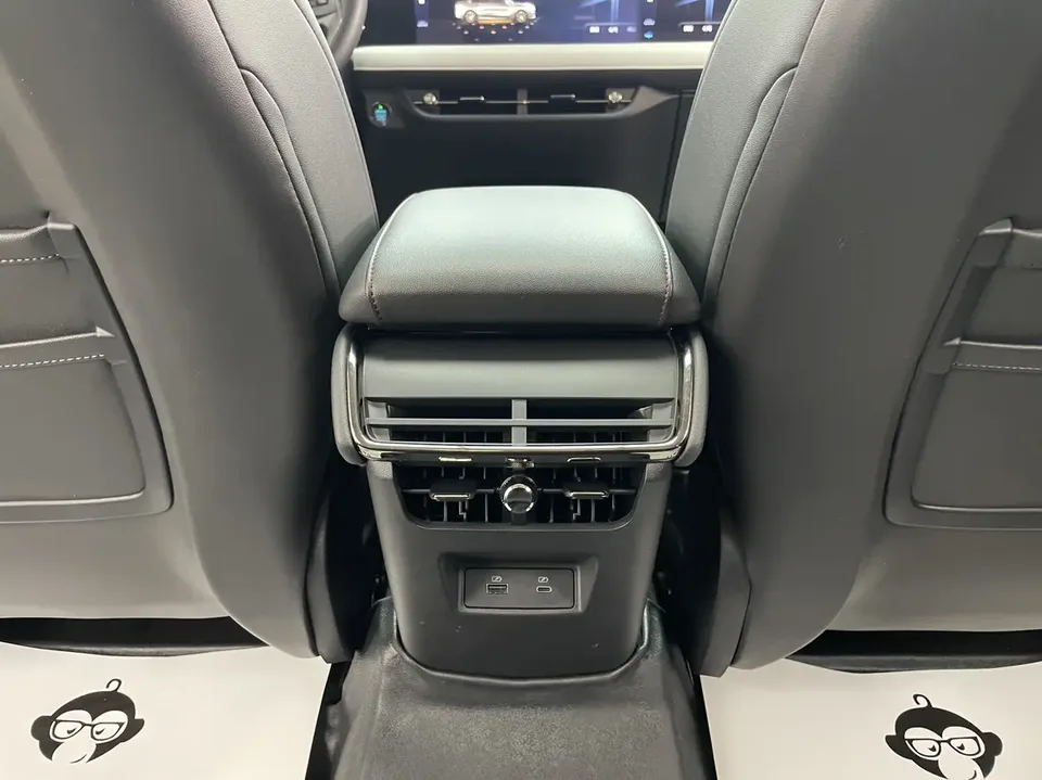 Ford Mondeo Mondeo 2022 EcoBoost 245 Luxury 2023 — thumbnail 3