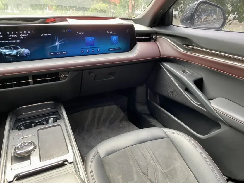 Ford Mondeo EcoBoost 245 Extreme Edition 2022 — миниатюра 3