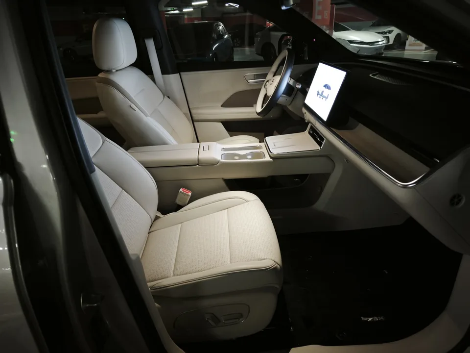 Toyota Bozhi 3X 520 Pro+ LiDAR Edition 2025 — миниатюра 5