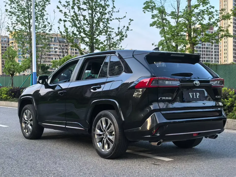 Toyota Willanda 2.0L 2WD Leading Edition 2024 — миниатюра 4