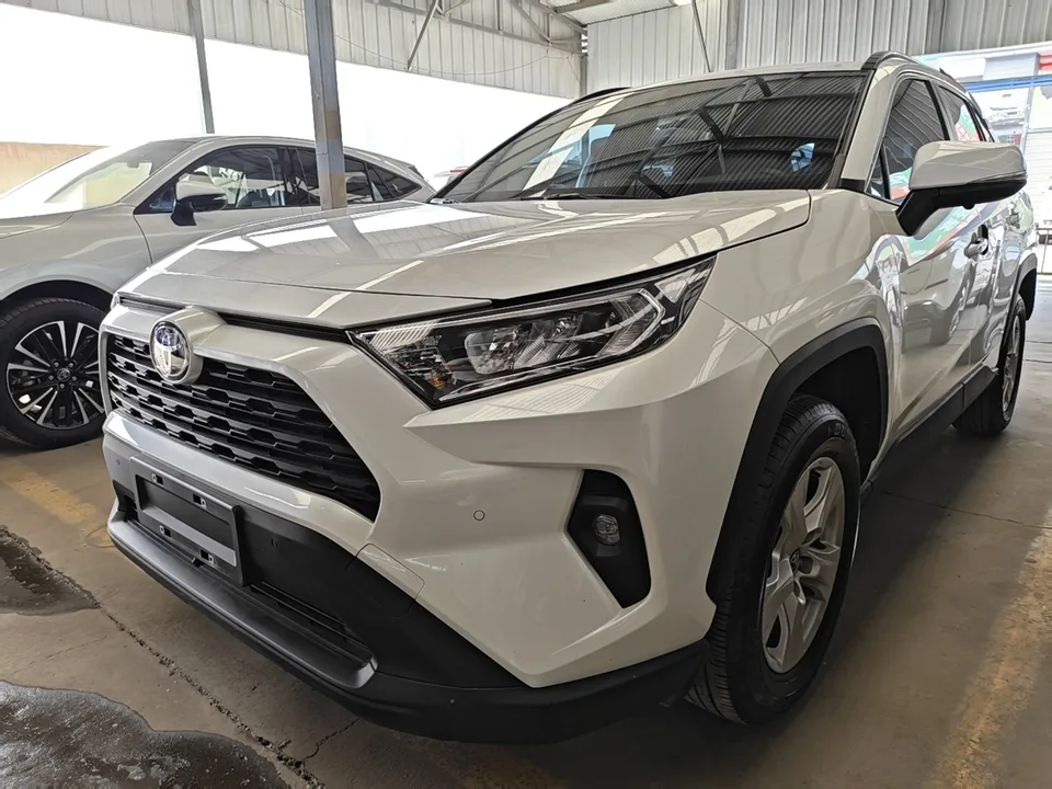 Toyota RAV4 2025