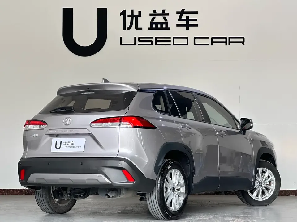 Toyota CorollaCross 2.0L CVT Elite Edition 2024 — миниатюра 2