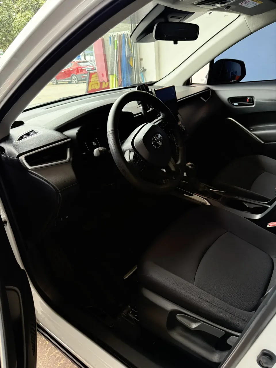 Toyota CorollaCross 2.0L CVT Pioneer Edition 2024 — миниатюра 5