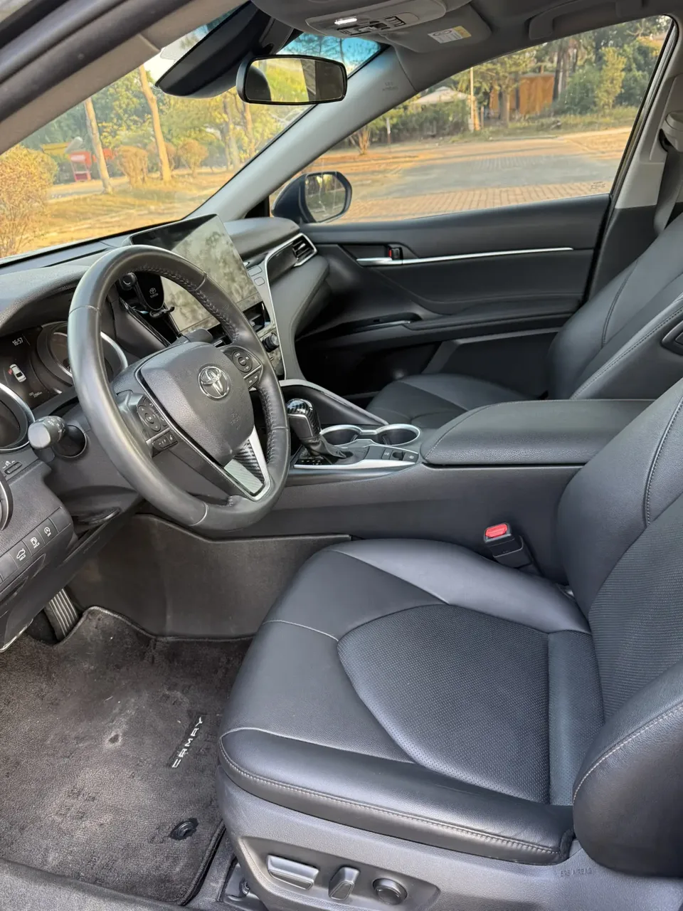 Toyota Camry 2.0G Deluxe Edition 2023 — миниатюра 5