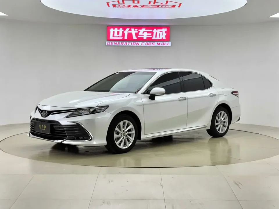 Toyota Camry 2023