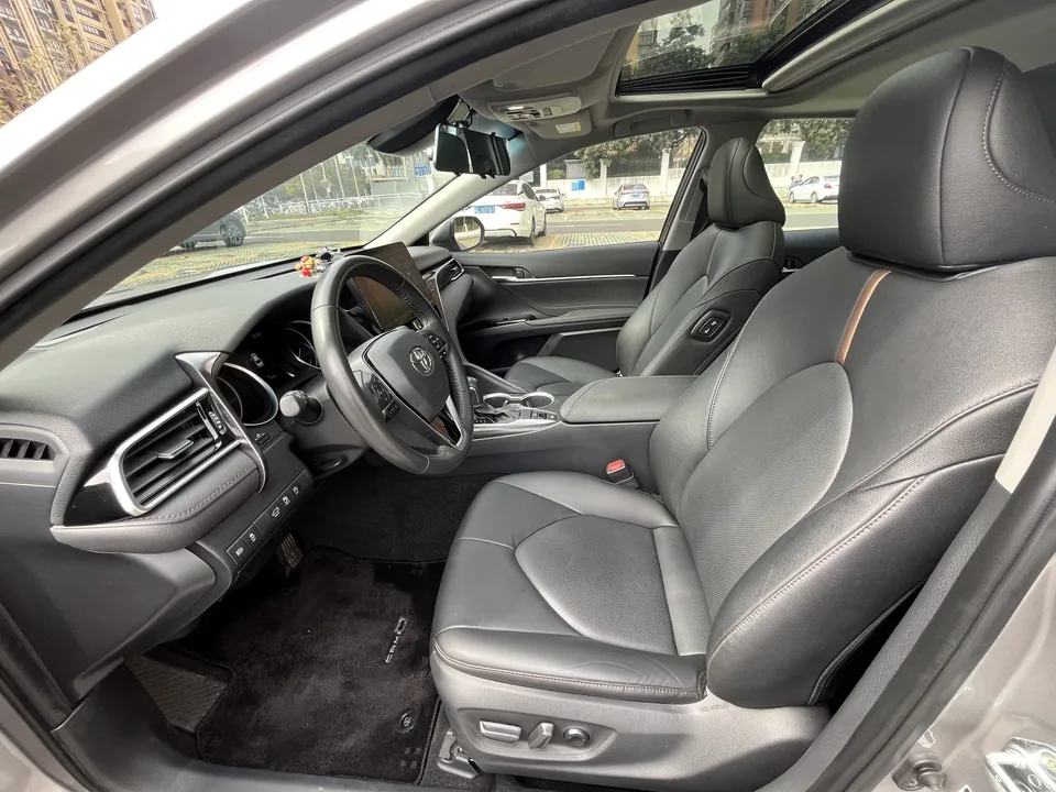 Toyota Camry 2.0E Elite Edition 2023 — миниатюра 5