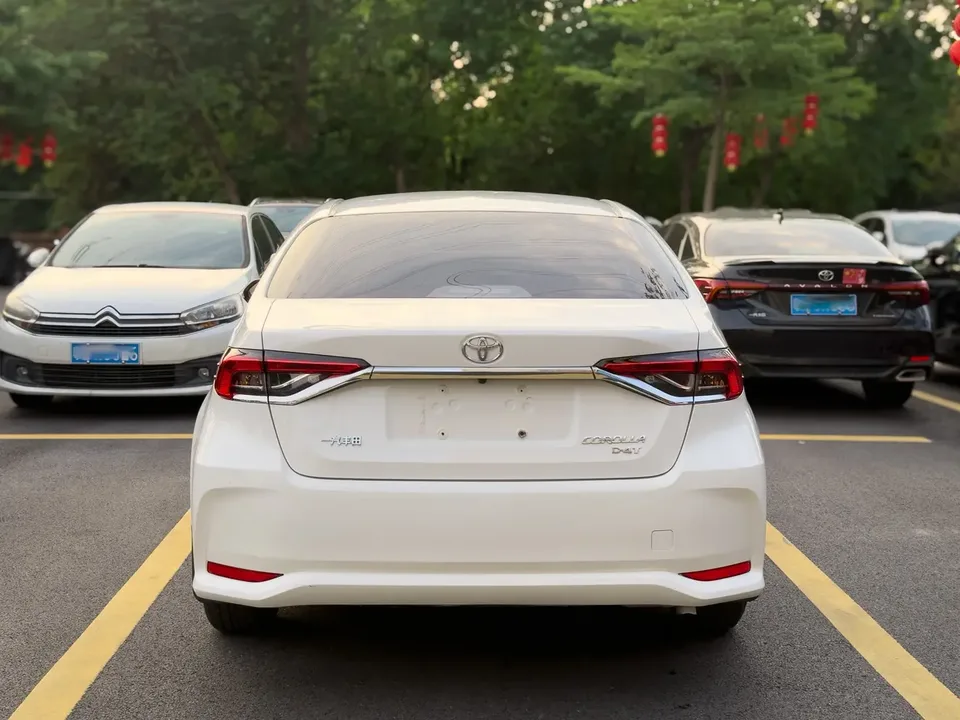 Toyota Corolla 1.2T S-CVT Pioneer PLUS Edition 2022 — thumbnail 2