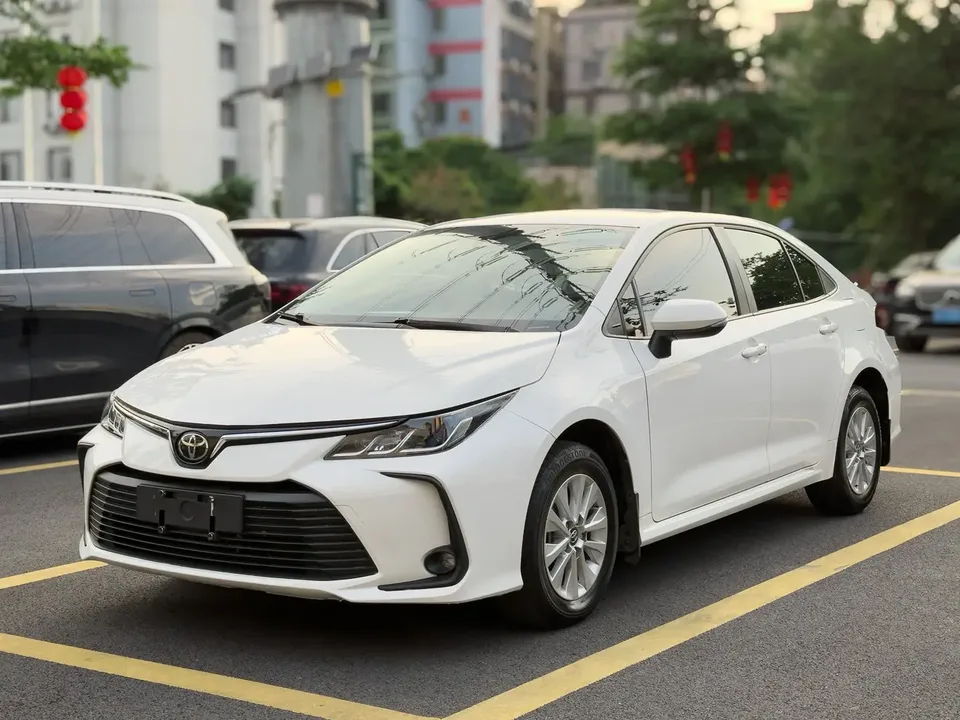 Toyota Corolla 1.2T S-CVT Pioneer PLUS Edition 2022 — photo 1, buy with delivery to Moscow