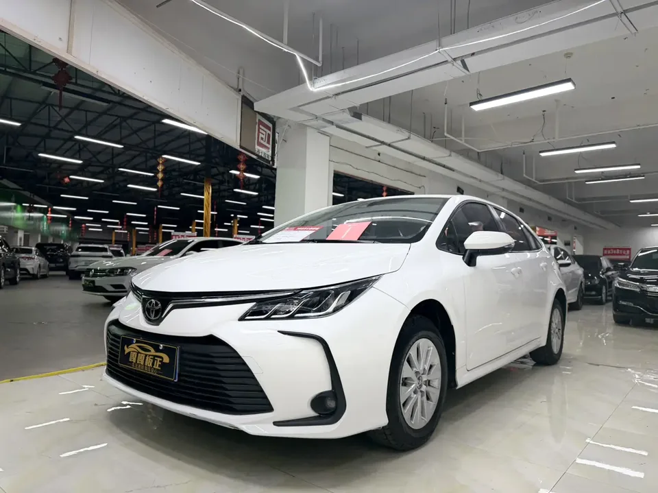 Toyota Corolla Corolla 2023 1.2T S-CVT Pioneer Edition 2023 — photo 1, buy with delivery to Moscow
