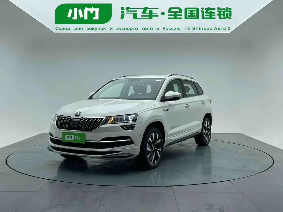 Skoda Karoq TSI280 Luxury Edition 2022 — фото 1, купить с доставкой в Москву