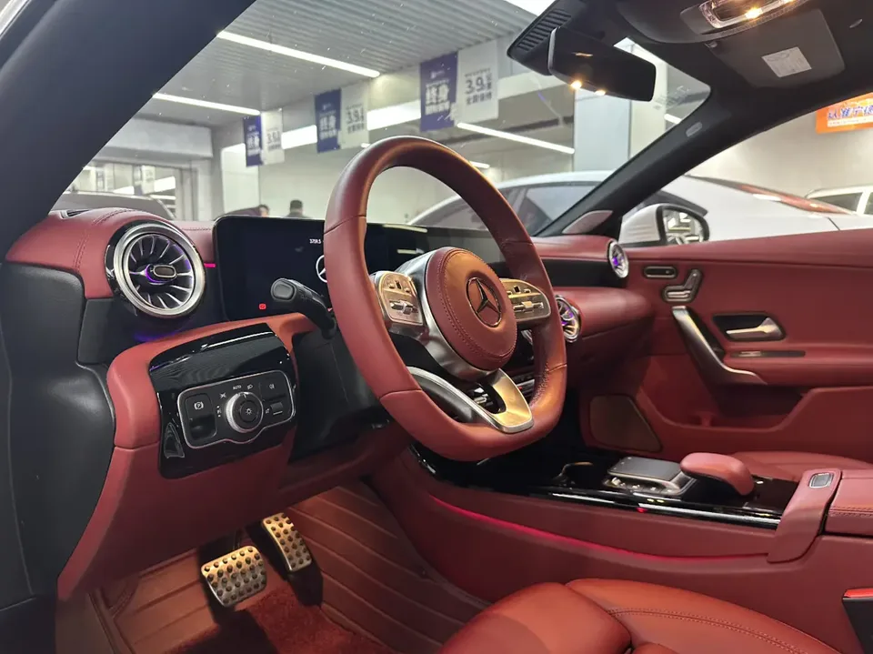 Mercedes-Benz CLA (Imported) facelift CLA 200 four-door coupe 2023 — миниатюра 4