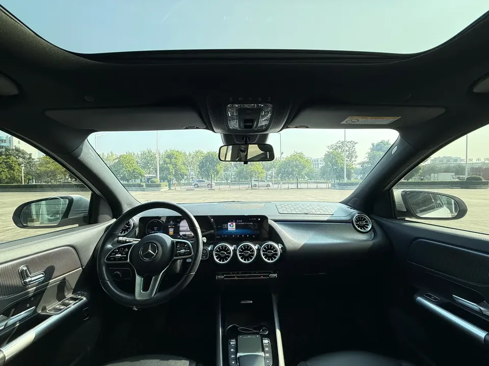 Mercedes-Benz GLA GLA 220 2022 — миниатюра 4